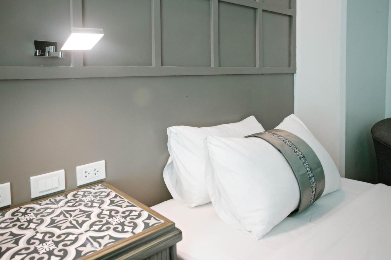 Diamond Suites And Residences Cebu Extérieur photo