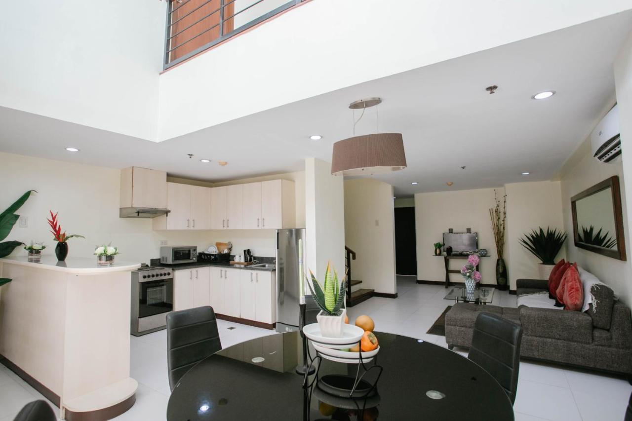 Diamond Suites And Residences Cebu Extérieur photo