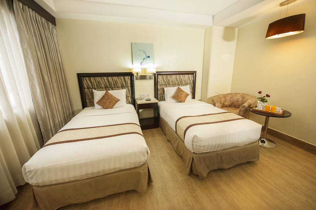 Diamond Suites And Residences Cebu Extérieur photo